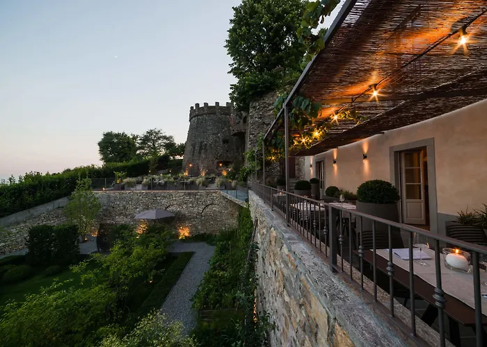 Relais San Vigilio Al Castello Hotel 4*