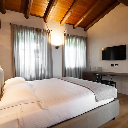 Relais San Vigilio Al Castello