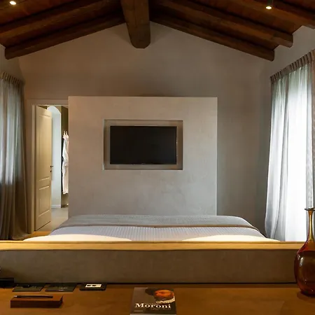 Relais San Vigilio Al Castello 4*