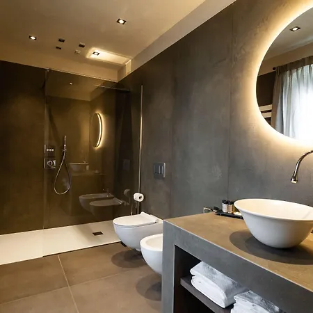 Relais San Vigilio Al Castello 4*