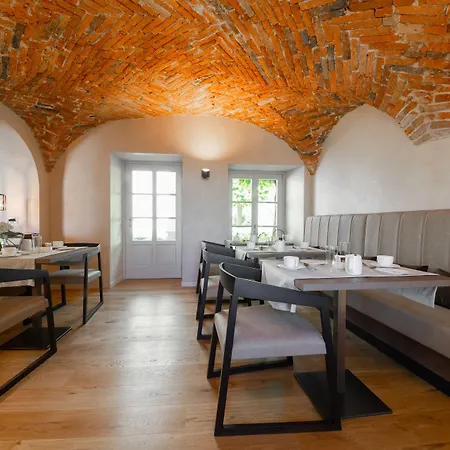 Relais San Vigilio Al Castello Bergame