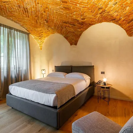 Relais San Vigilio Al Castello