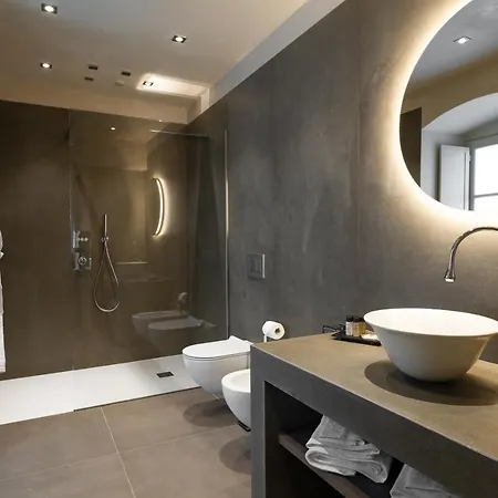 Relais San Vigilio Al Castello 4*