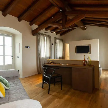 Relais San Vigilio Al Castello Otel Bergamo
