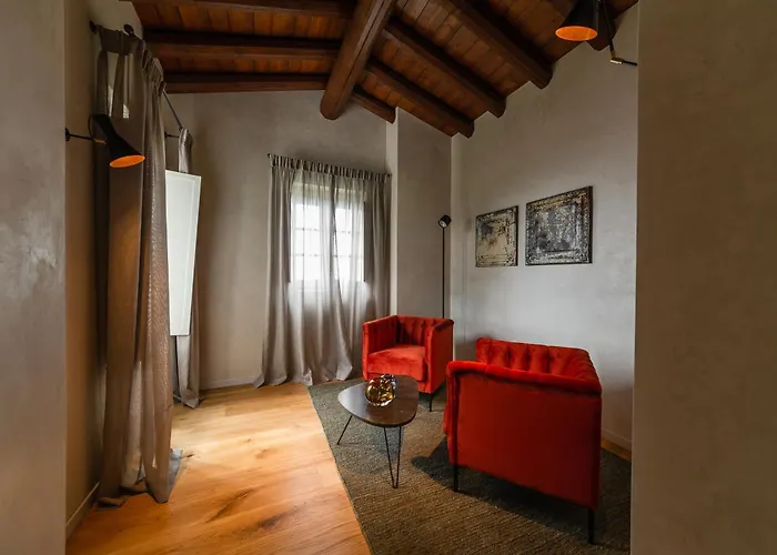 ホテル Relais San Vigilio Al Castello