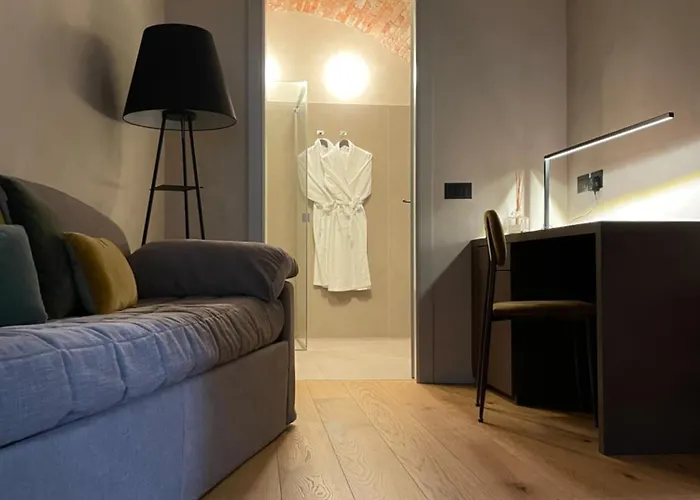 Hotel Relais San Vigilio Al Castello 4*