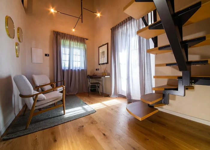 Relais San Vigilio Al Castello Hotel 4*