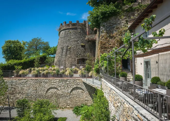 Relais San Vigilio Al Castello ホテル