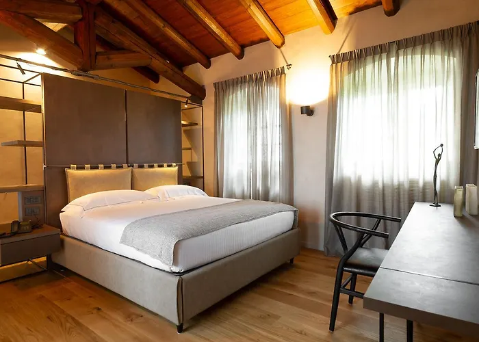 Relais San Vigilio Al Castello 4* ベルガモ