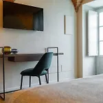 Hotel Relais San Vigilio Al Castello 4*