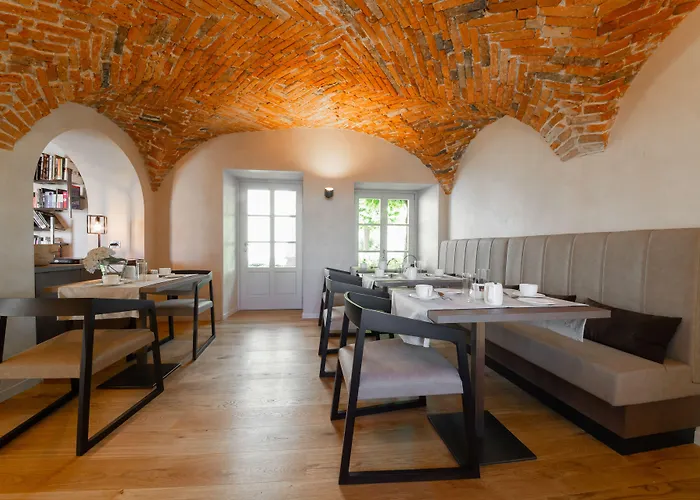 Relais San Vigilio Al Castello 4*