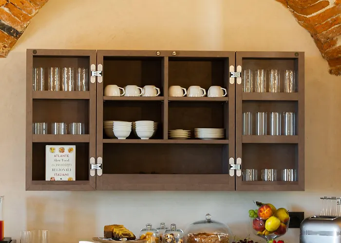 Hotell Relais San Vigilio Al Castello 4*